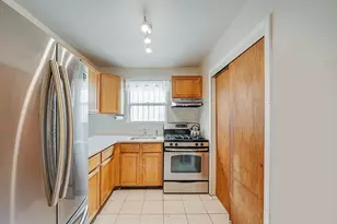 140-15 159th St, Jamaica, NY 11434 - Photo 6
