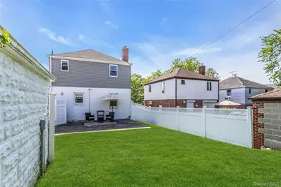 7931 211th Street, Oakland Gardens, NY 11364 - Photo 26