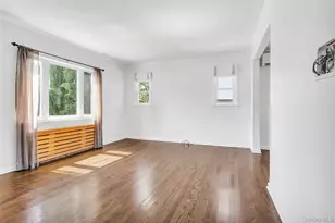 79-31 211th St, Oakland Gardens, NY 11364 - Photo 2