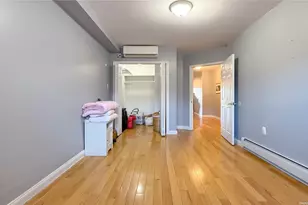 71-24 163rd St, Fresh Meadows, NY 11365 - Photo 8