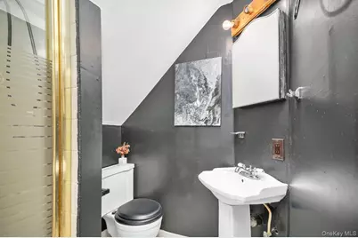 46 Sunburst Drive, Deer Park, NY 11729 - Photo 18