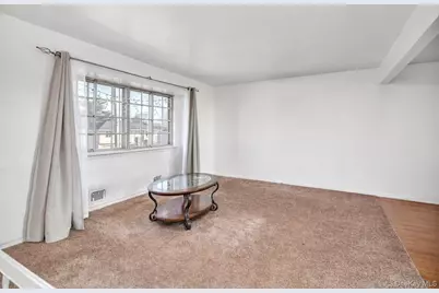 46 Sunburst Drive, Deer Park, NY 11729 - Photo 12