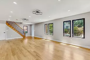 150-11 84th Dr, Jamaica, NY 11432 - Photo 6