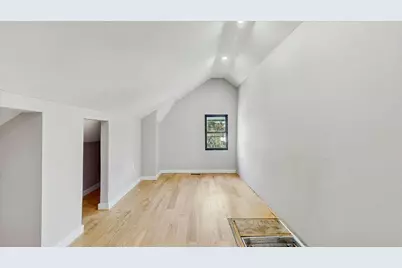 150-11 84th Drive, Jamaica, NY 11432 - Photo 24