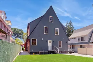 150-11 84th Dr, Jamaica, NY 11432 - Photo 38