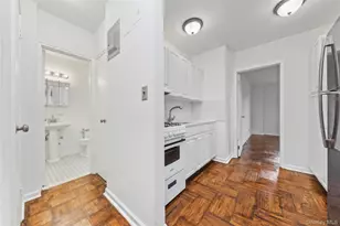 5355 Henry Hudson Pkwy W, Bronx, NY 10471 - Photo 6