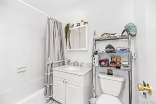 608 Kemeys Cove, Briarcliff Manor, NY 10562 - Photo 4