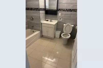 31-53 Linden Place #2E, Flushing, NY 11354 - Photo 8