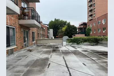 31-53 Linden Place #2E, Flushing, NY 11354 - Photo 6