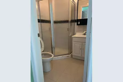 31-53 Linden Place #2E, Flushing, NY 11354 - Photo 6