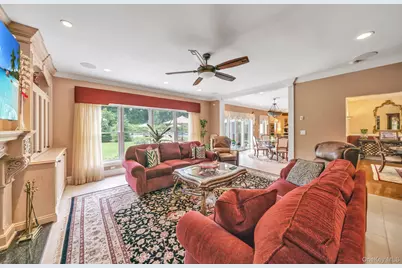 13 Locust Lane, Upper Brookville, NY 11545 - Photo 18