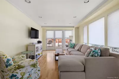 260 W Broadway #2G, Long Beach, NY 11561 - Photo 14