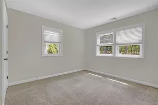 299 S River Rd, Calverton, NY 11933 - Photo 10