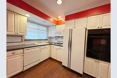 2311 Whitestone Expressway, Whitestone, NY 11357 - Photo 2