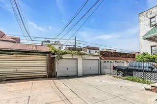 25-34 42nd St, Astoria, NY 11103 - Photo 26