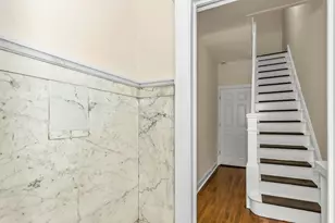 25-34 42nd St, Astoria, NY 11103 - Photo 4