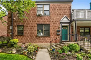 196-66 67th Ave, Fresh Meadows, NY 11365 - Photo 2