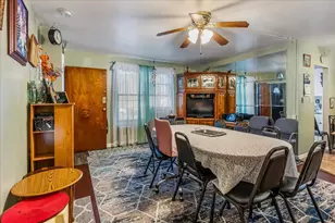 196-66 67th Ave, Fresh Meadows, NY 11365 - Photo 6