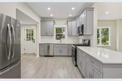 1293 Pulaski Road, East Northport, NY 11731 - Photo 10