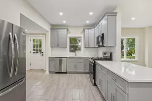 1293 Pulaski Rd, East Northport, NY 11731 - Photo 10