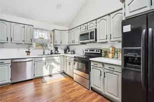 117 Ocean Ave, Massapequa Park, NY 11762 - Photo 26