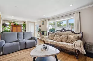 117 Ocean Ave, Massapequa Park, NY 11762 - Photo 8