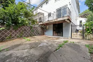 24 Paerdegat 1st St, Brooklyn, NY 11236 - Photo 22