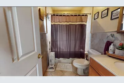 2547 Laconia Avenue, Bronx, NY 10469 - Photo 12