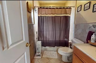 2547 Laconia Ave, Bronx, NY 10469 - Photo 12