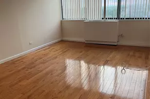 2 Bay Club Dr, Bayside, NY 11360 - Photo 4