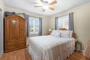 56 15th Ave, West Babylon, NY 11704 - Photo 14