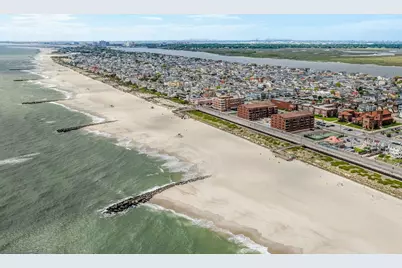 661 W Broadway #204, Long Beach, NY 11561 - Photo 32