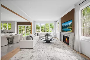 7 Mirrielees Rd, Great Neck, NY 11021 - Photo 6