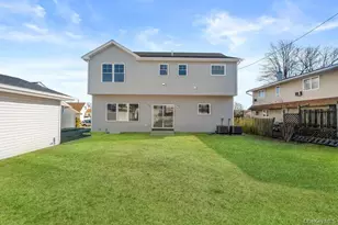 56 Seitz Dr, Bethpage, NY 11714 - Photo 28