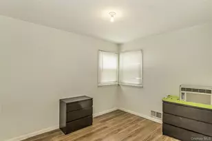 18 Hilliard Ave, Central Islip, NY 11722 - Photo 14