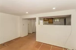 18 Hilliard Ave, Central Islip, NY 11722 - Photo 22