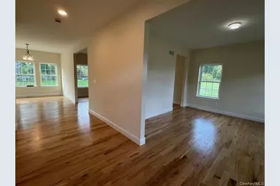 4 Jefferson Avenue, New Windsor, NY 12553 - Photo 10