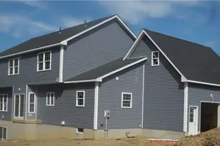 4 Jefferson Ave, New Windsor, NY 12553 - Photo 2