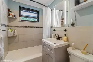 17 Lawrence Dr, White Plains, NY 10603 - Photo 12