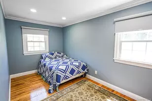 11 Country Squire Ct, Dix Hills, NY 11746 - Photo 30