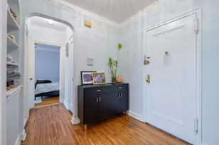 84-49 168th St, Jamaica, NY 11432 - Photo 2