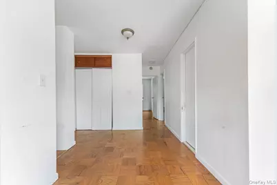 77 Lorraine Terrace #336, Mount Vernon, NY 10553 - Photo 6