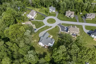 35 Biltmore Dr, Hopewell Junction, NY 12533 - Photo 44