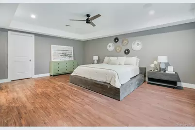 35 Biltmore Drive, Hopewell Junction, NY 12533 - Photo 32