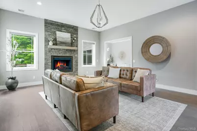 35 Biltmore Drive, Hopewell Junction, NY 12533 - Photo 6