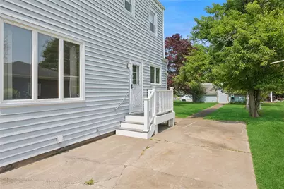 1295 Washington Avenue, Greenport, NY 11944 - Photo 14