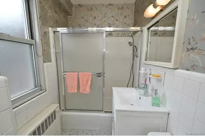 230 Garth Road #6C1, Scarsdale, NY 10583 - Photo 22