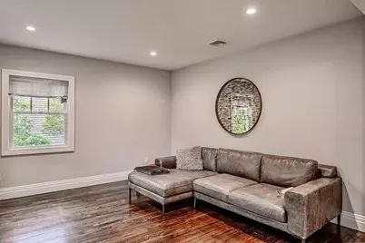 8 Stuyvesant Place, Lawrence, NY 11559 - Photo 12