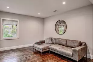 8 Stuyvesant Pl, Lawrence, NY 11559 - Photo 12