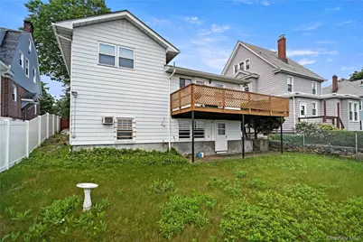 54 Albemarle Place, Yonkers, NY 10701 - Photo 22